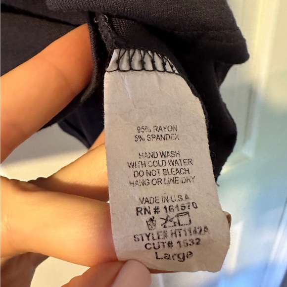 Boutique Women's Short Sleeve Striped/Leopard Pocket Tee Size Large - Picture 4 of 5